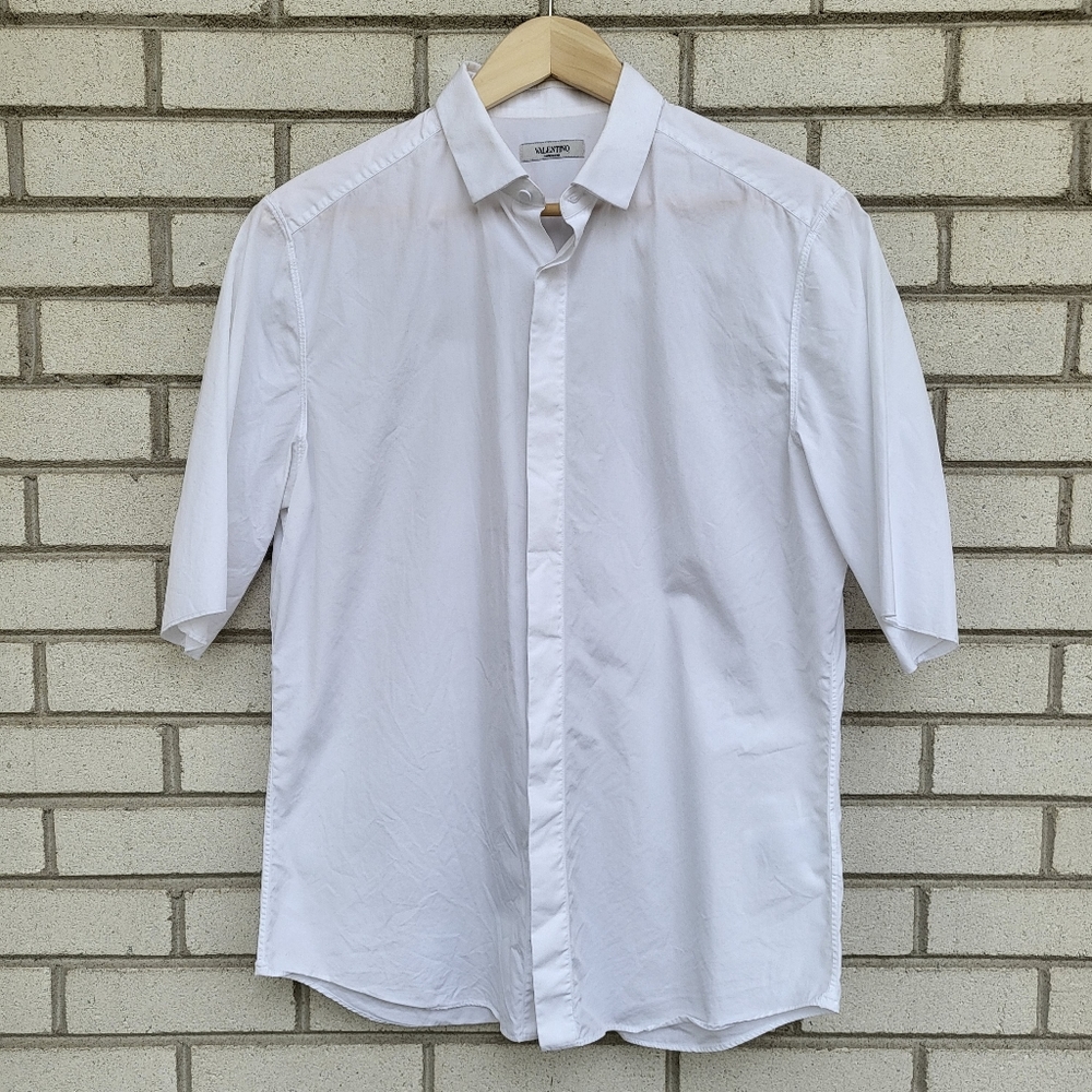 Valentino white short sleeve button up made in Italy 41